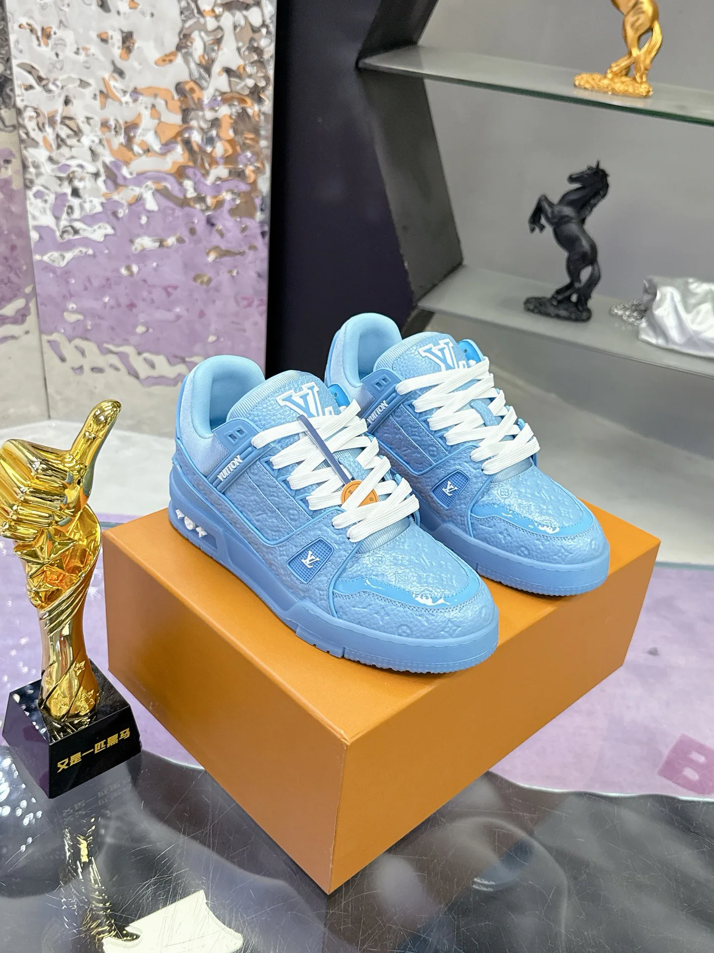 Кроссовки Мужские Louis Vuitton 52677