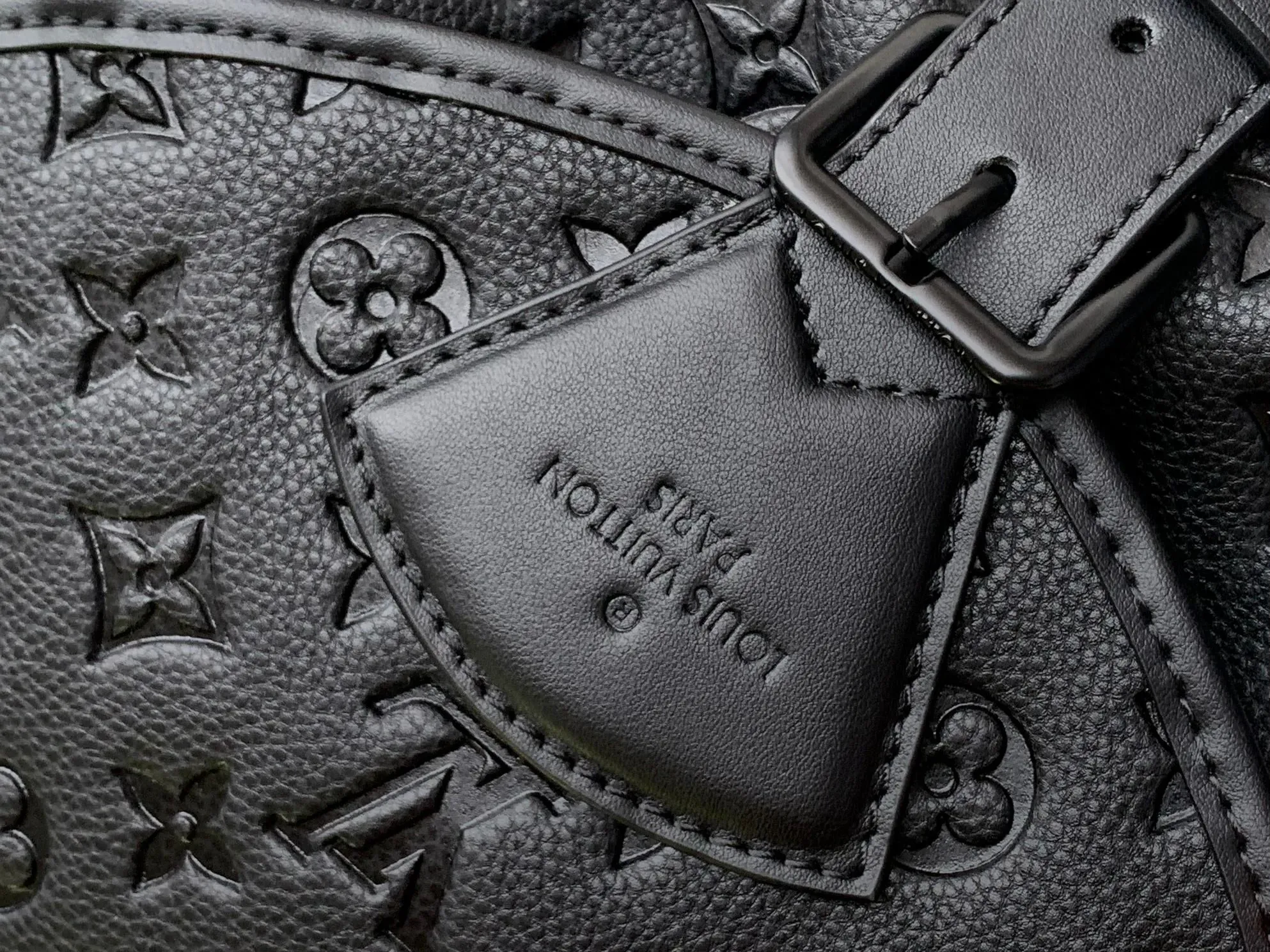 Рюкзаки Женские Louis Vuitton 3885409