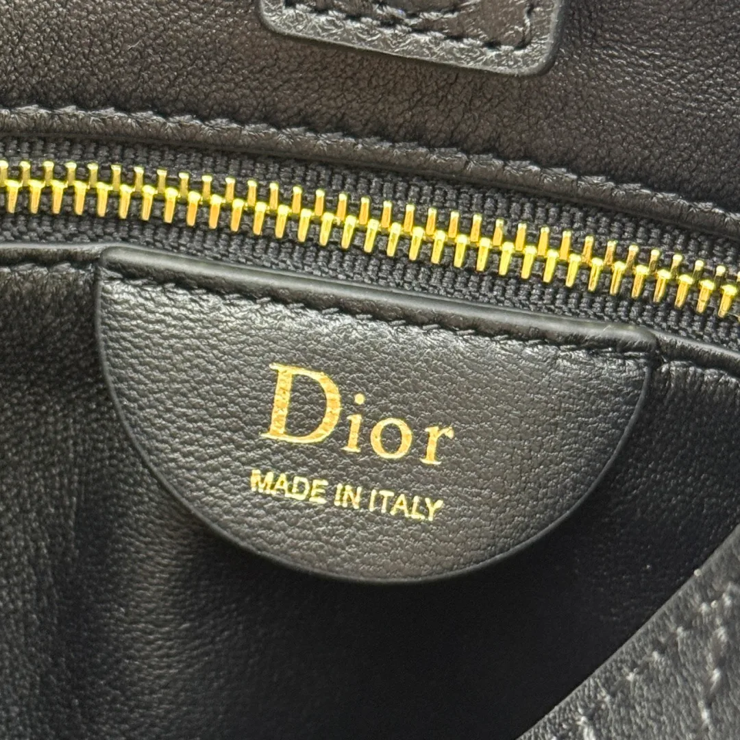 Классические Сумки Женские Christian Dior 11905845