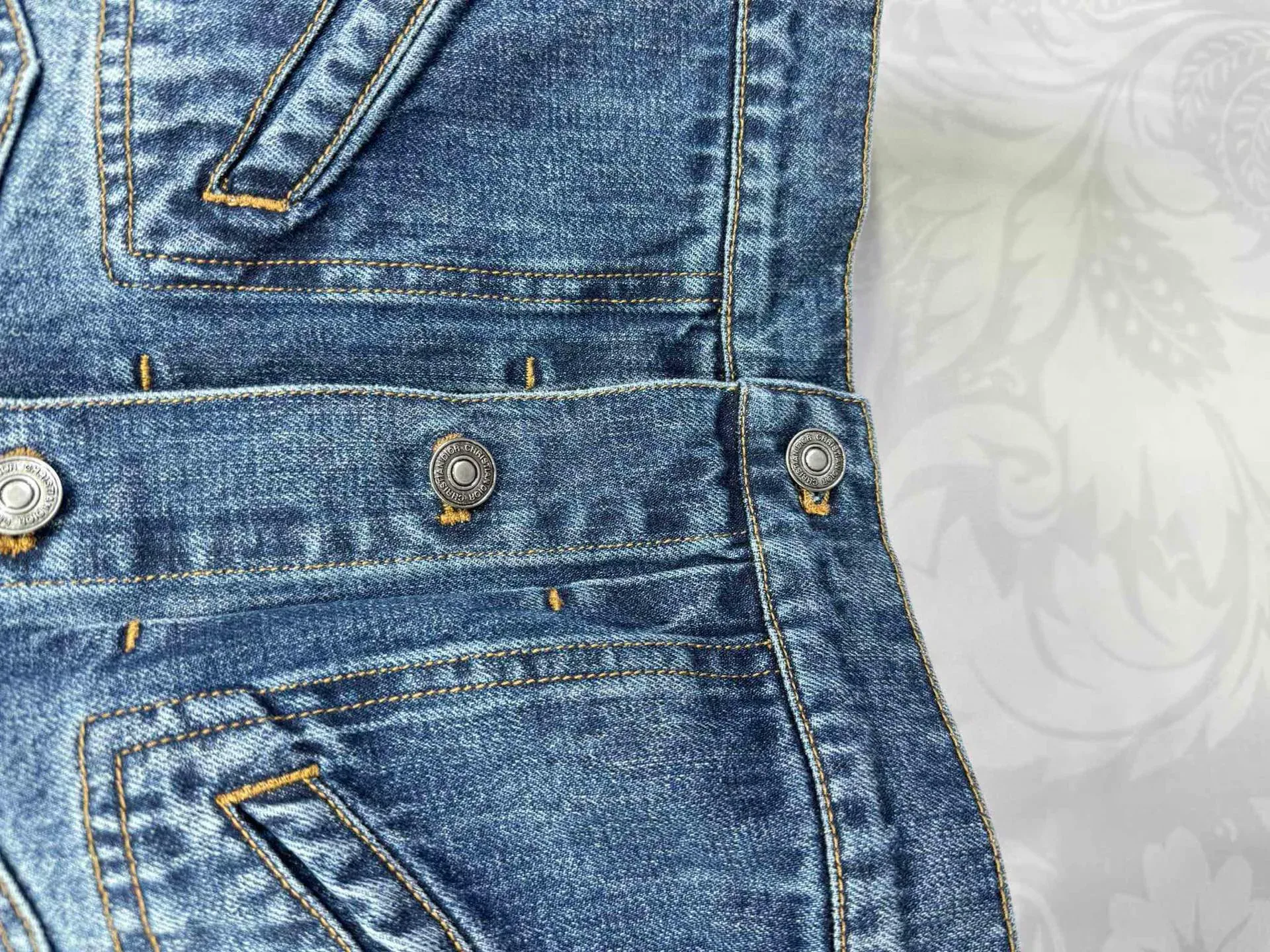 Куртки И Пуховики Женские Christian Dior 27678