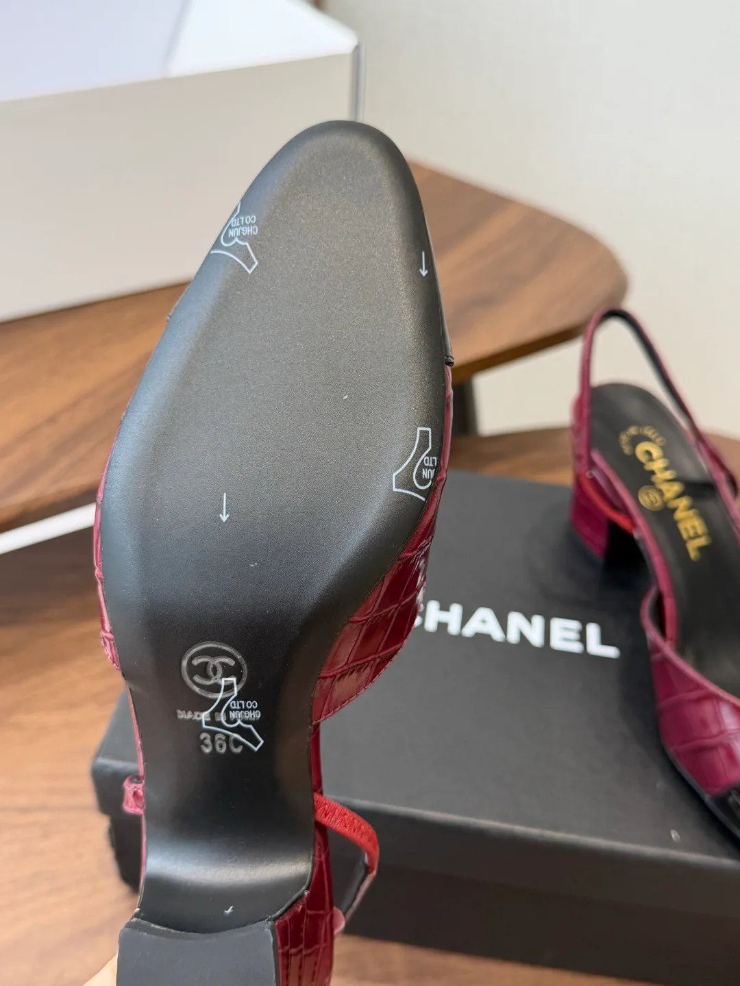 Босоножки Женские Chanel 17364696