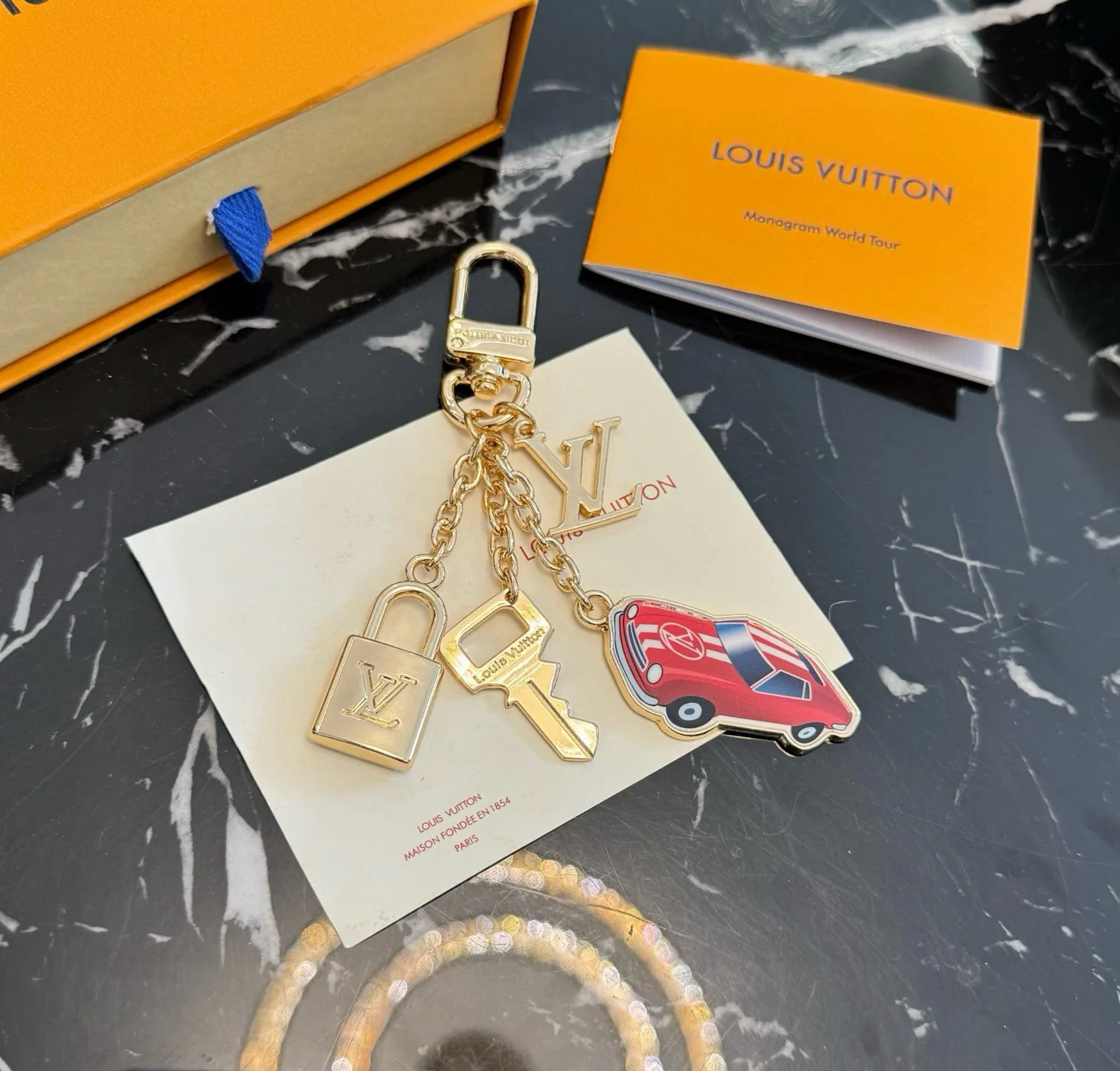 Ключницы Louis Vuitton 18013280