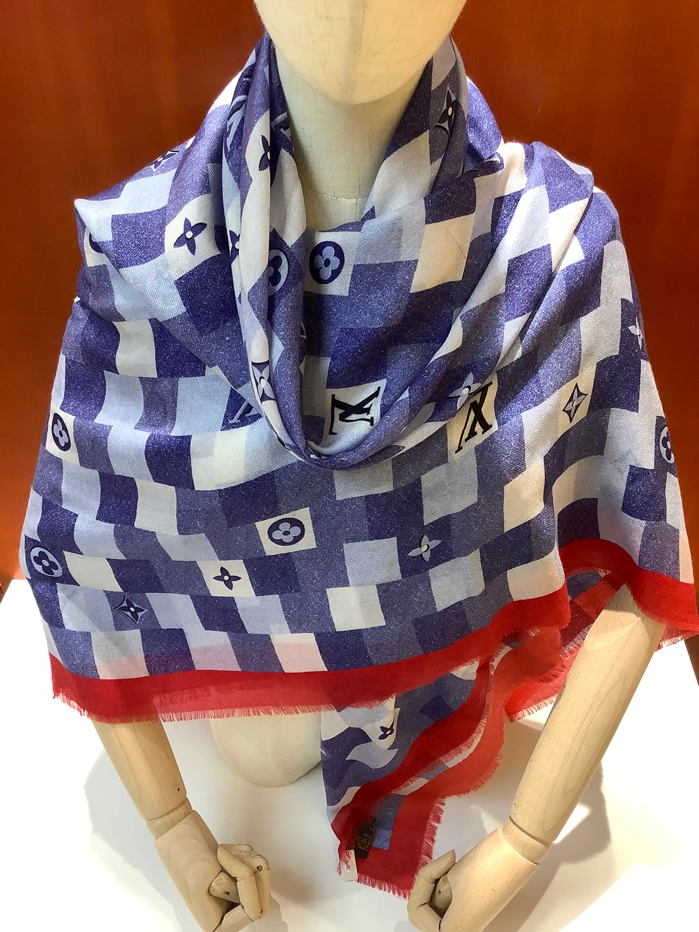 Шарфы Louis Vuitton 159059