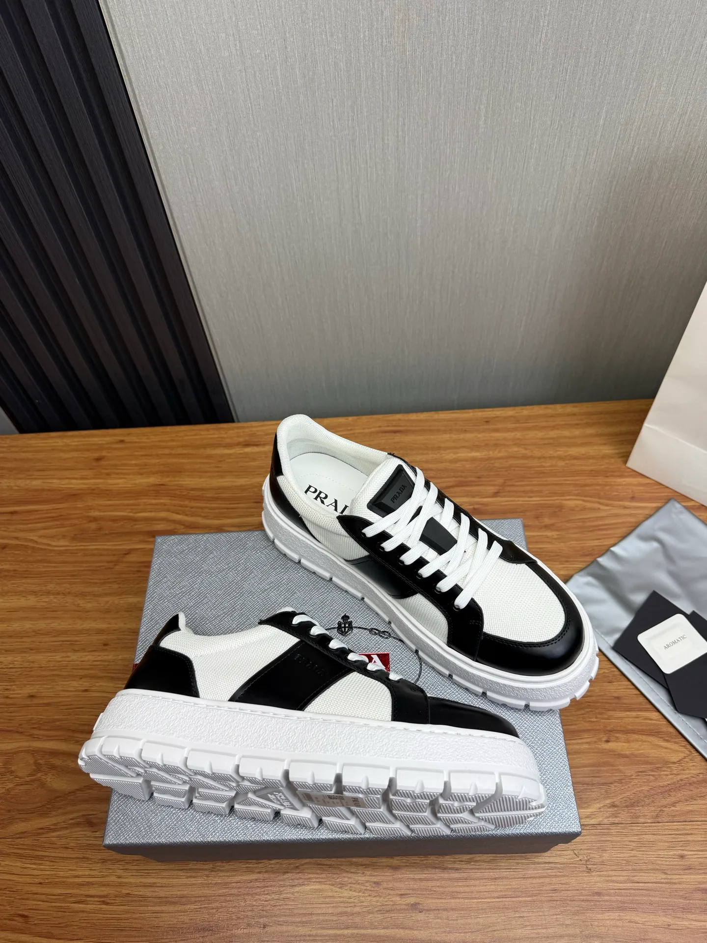 Лоферы И Туфли Мужские Prada 11603890