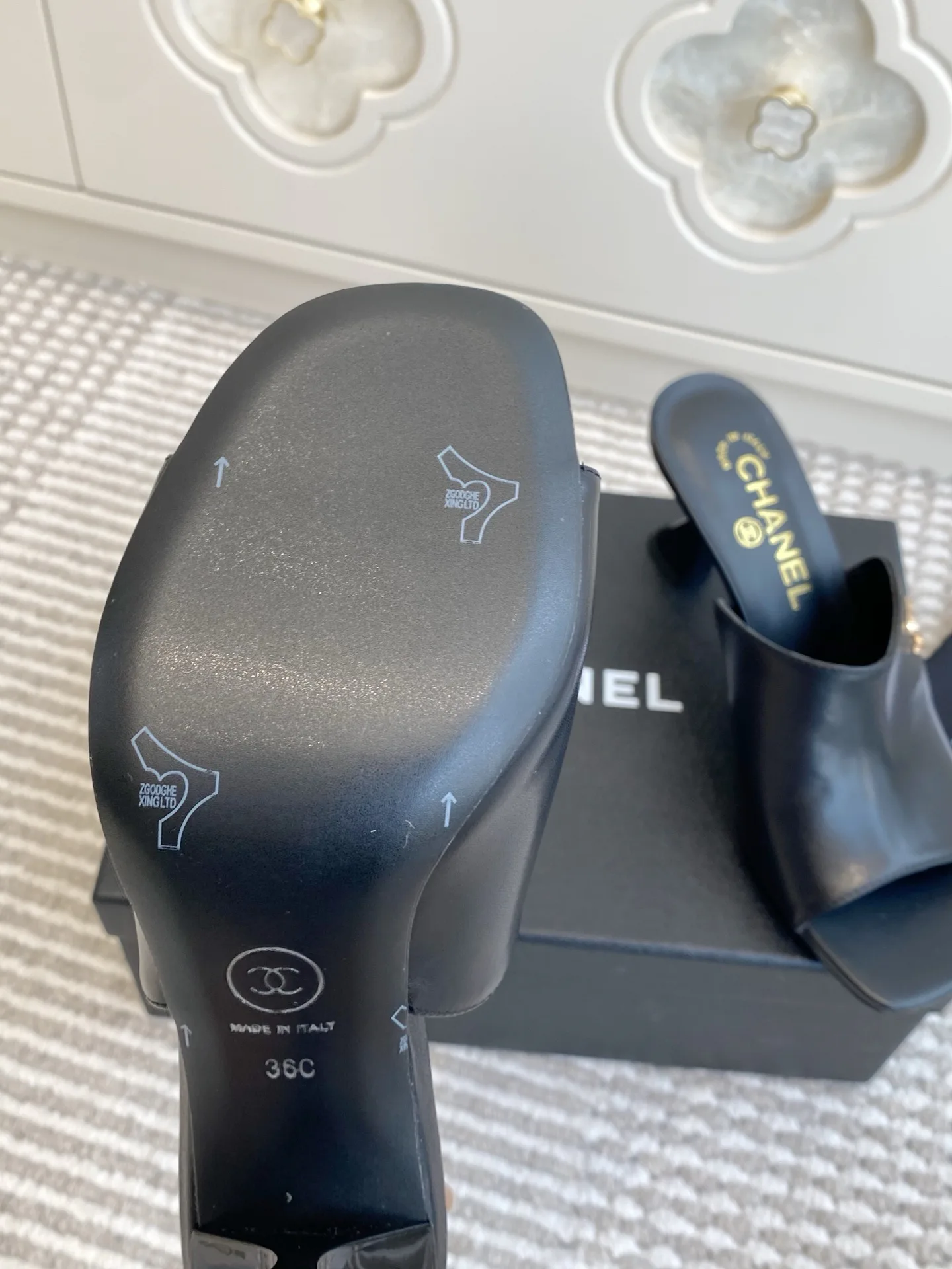 Босоножки Женские Chanel 3674773