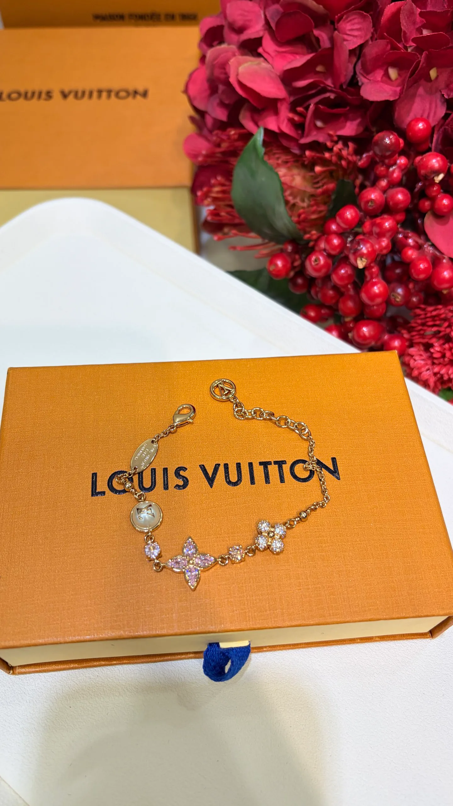 Бижутерия Louis Vuitton 17880920
