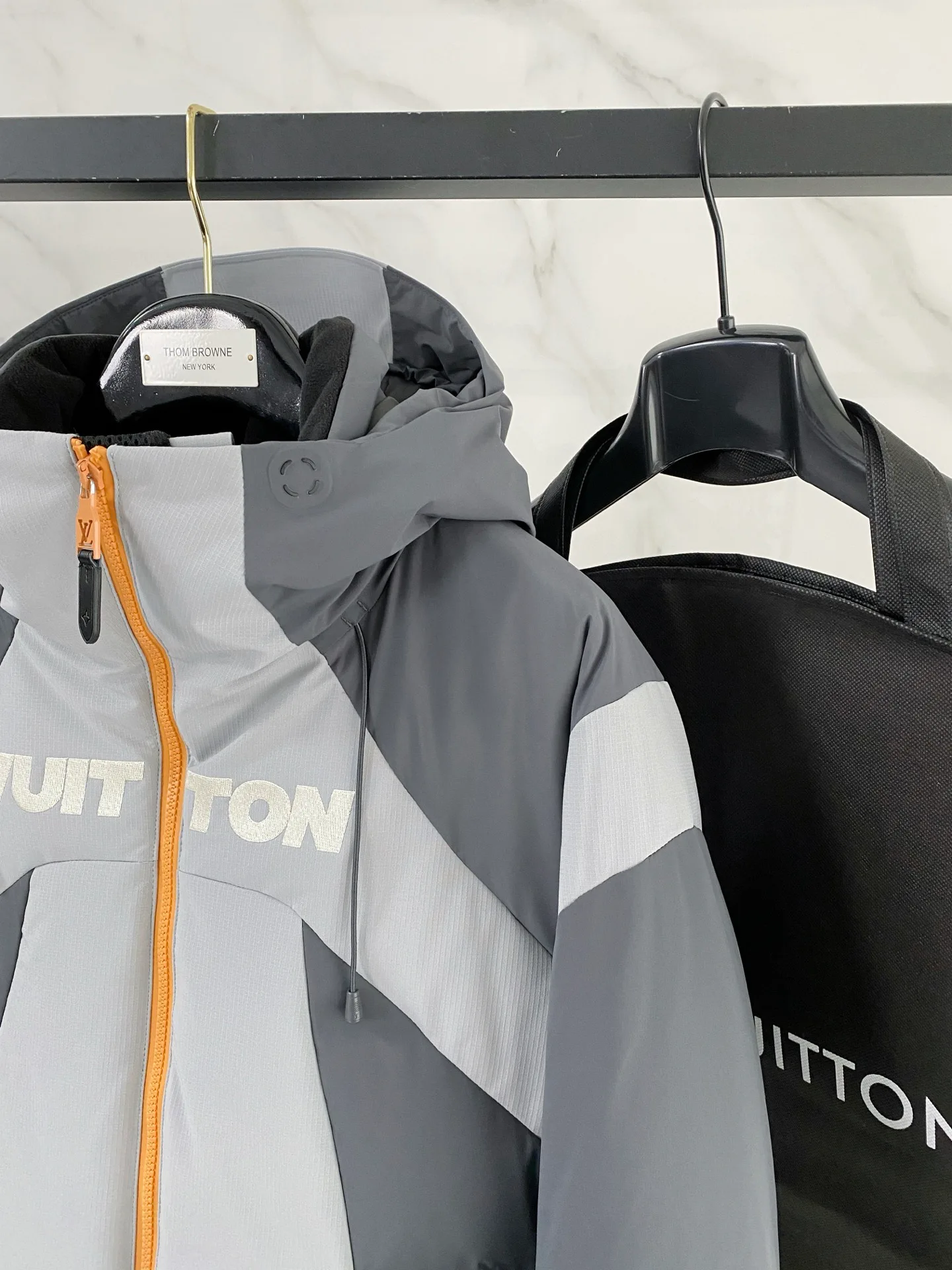 Куртки И Пуховики Мужские Louis Vuitton 1207459