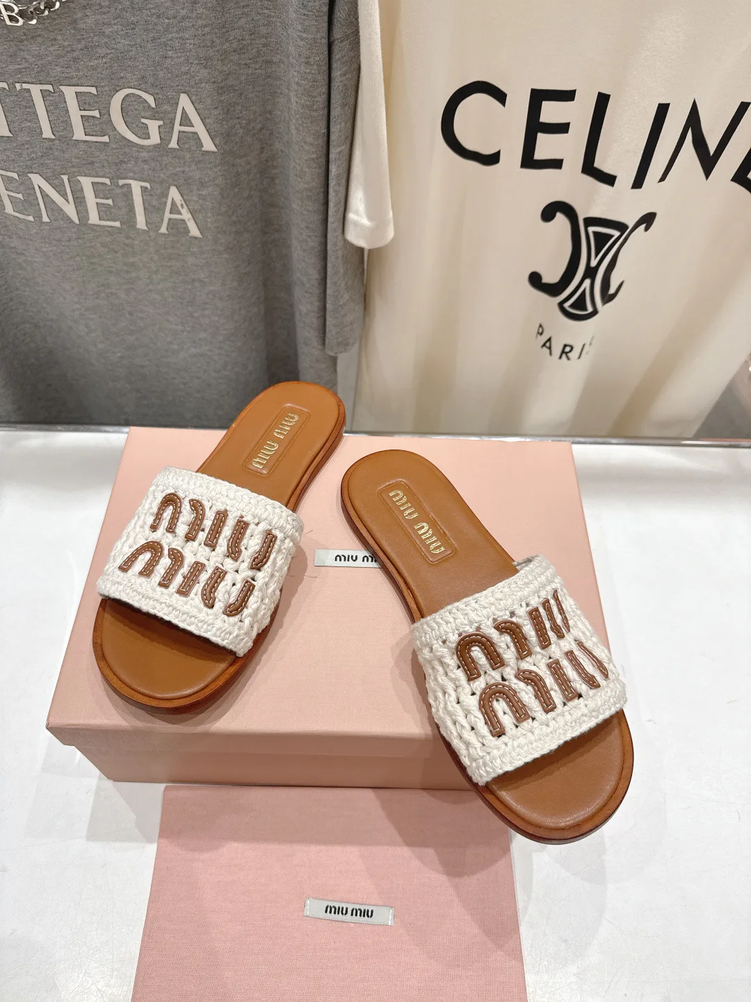 Шлепанцы Женские Miu Miu 3603730