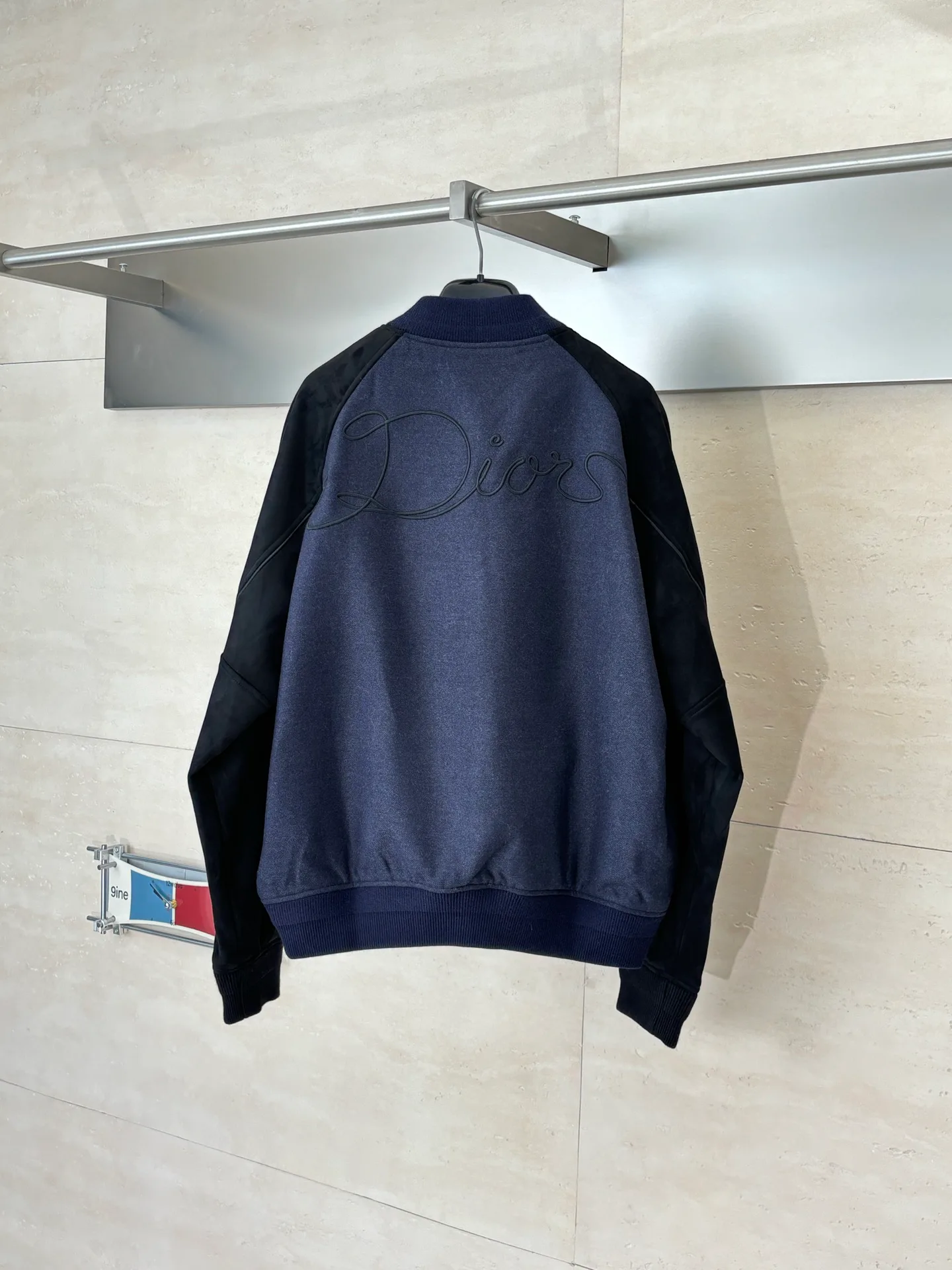 Куртки И Пуховики Женские Christian Dior 1257401