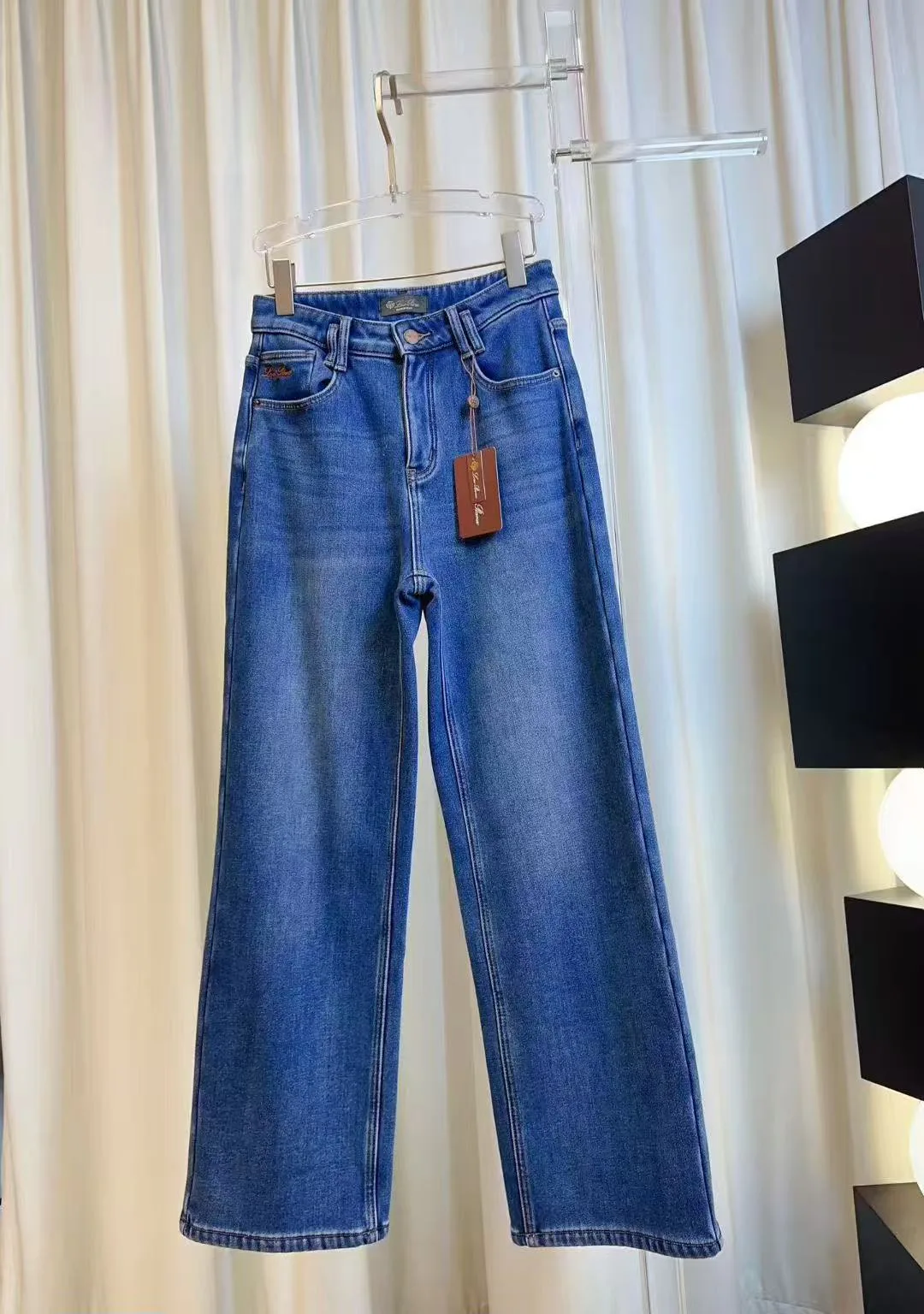 Джинсы Женские Loro Piana 792101