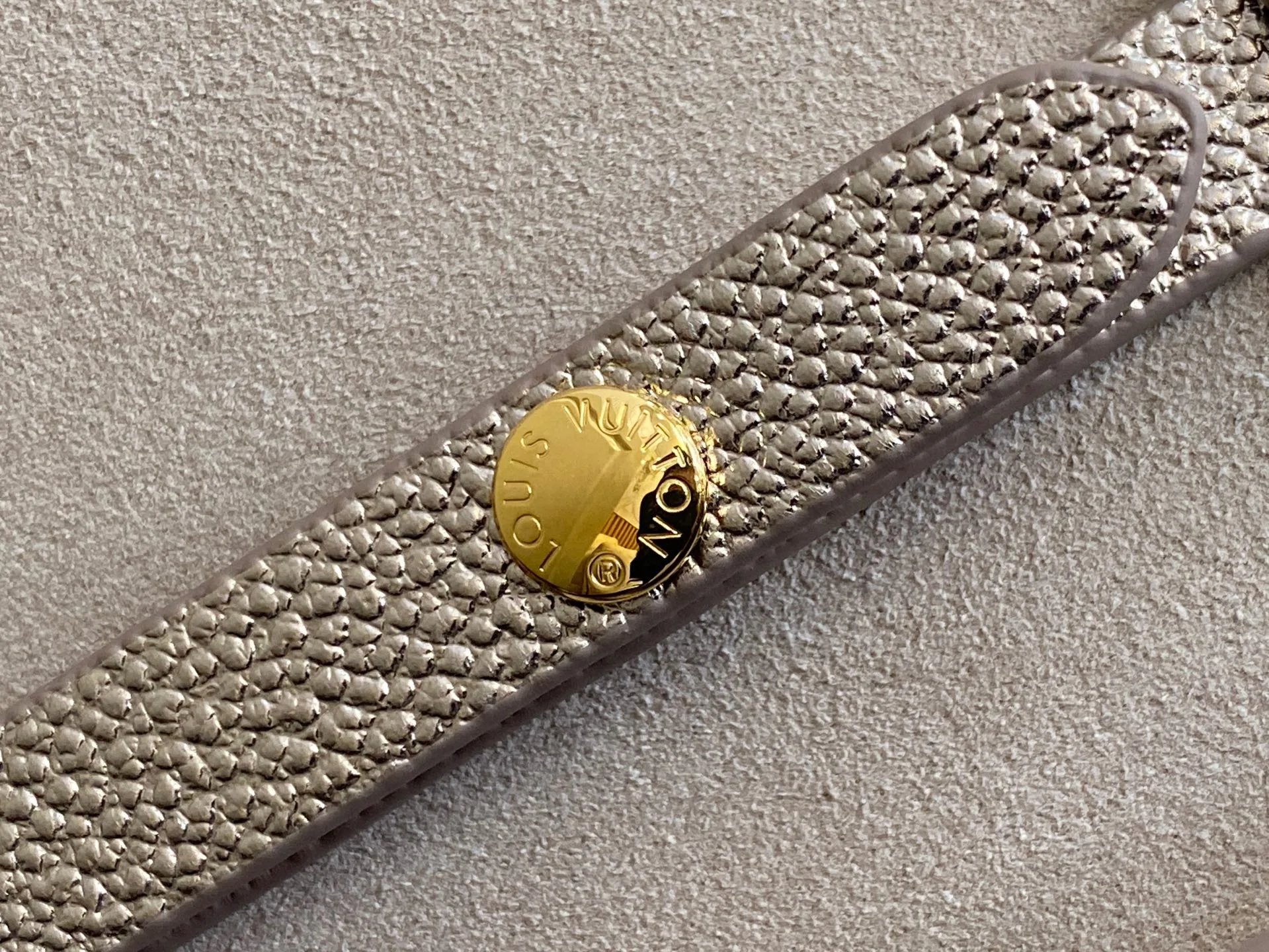 Сумки На Ремне Женские Louis Vuitton 10974
