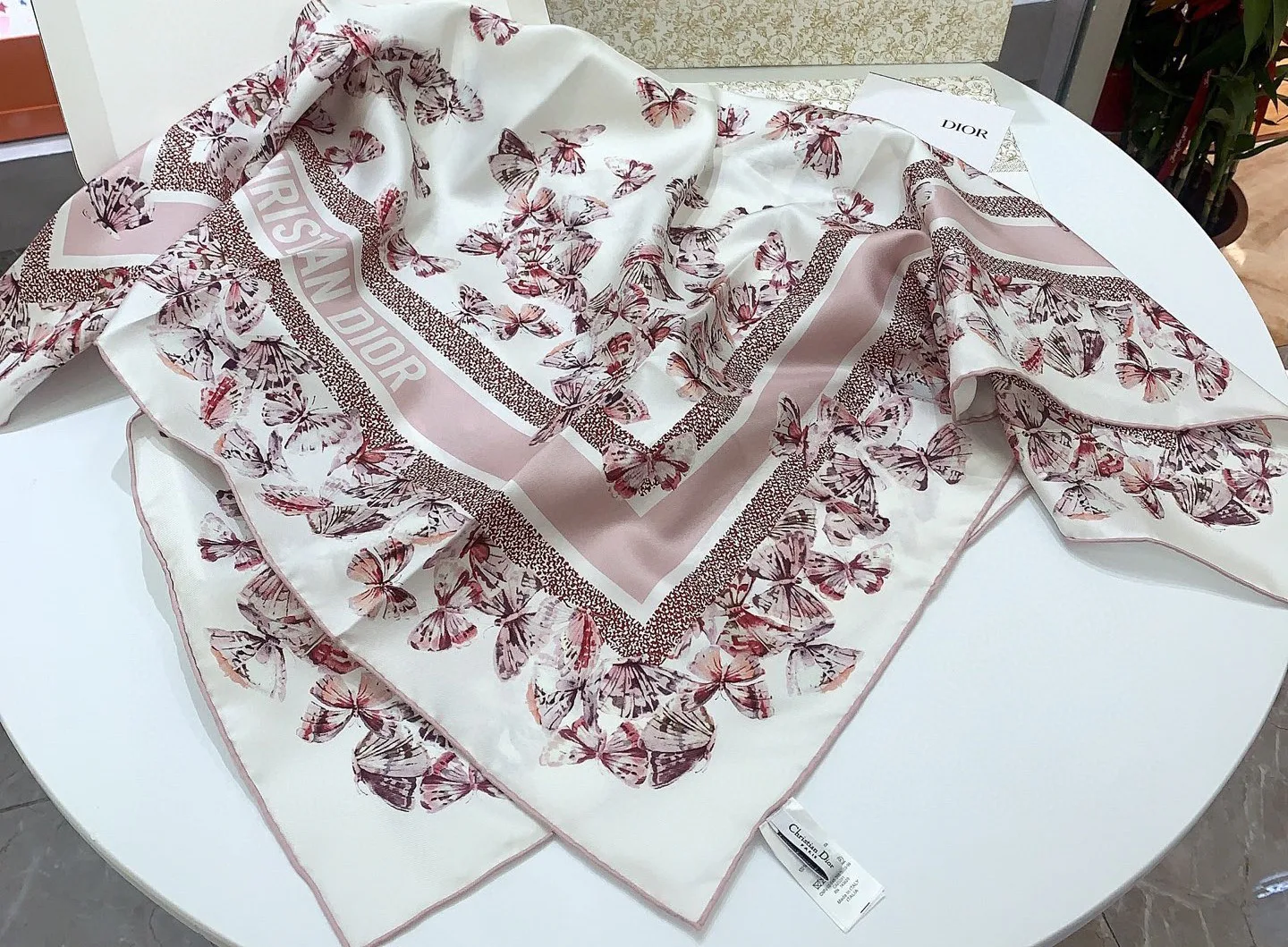 Платки Christian Dior 11148537