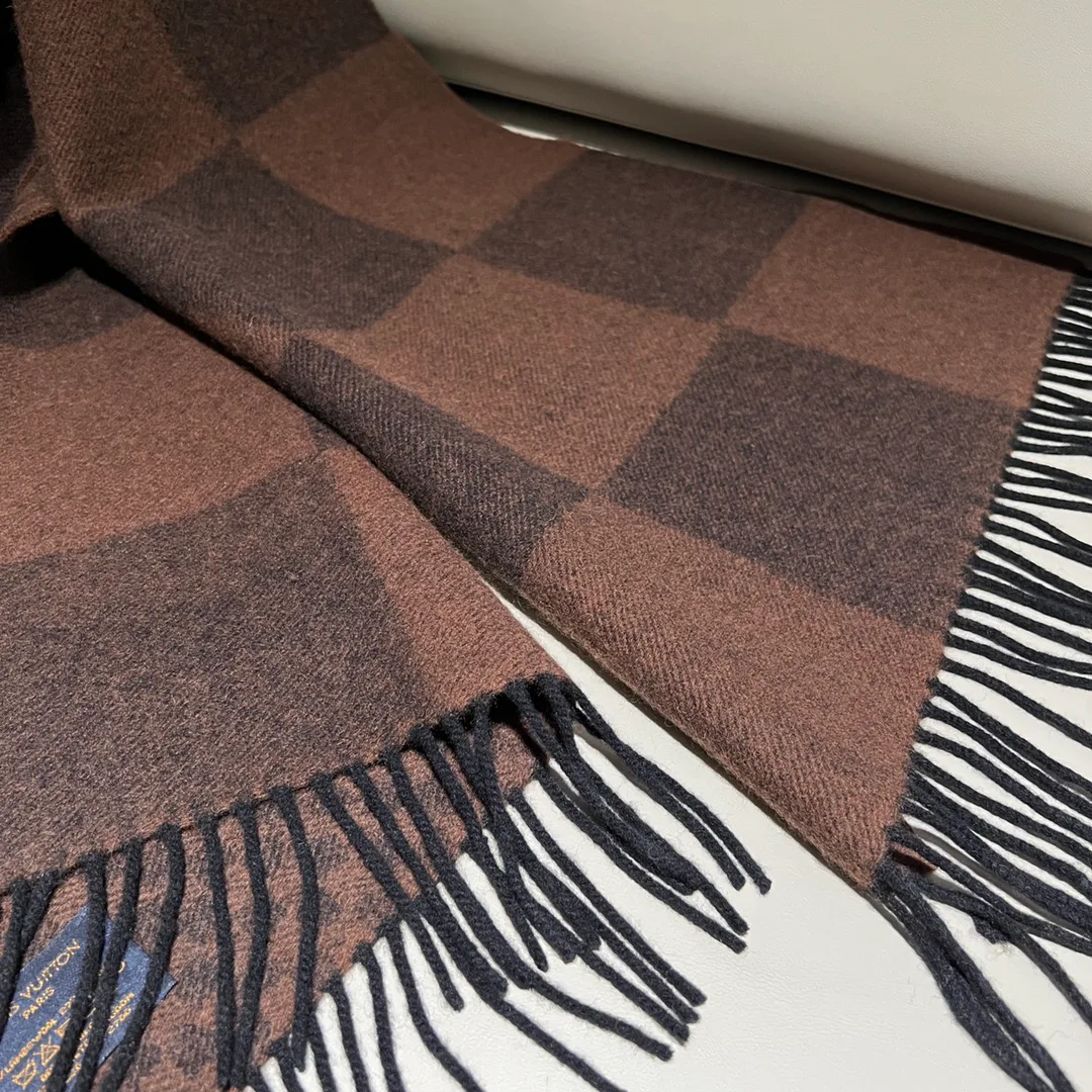 Шарфы Louis Vuitton 115090