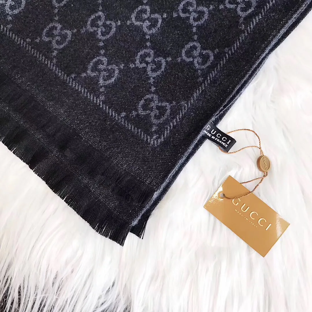 Шарфы Gucci 4589336