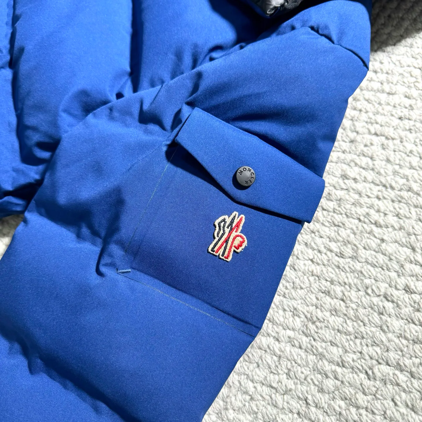 Куртки И Пуховики Мужские Moncler 200335