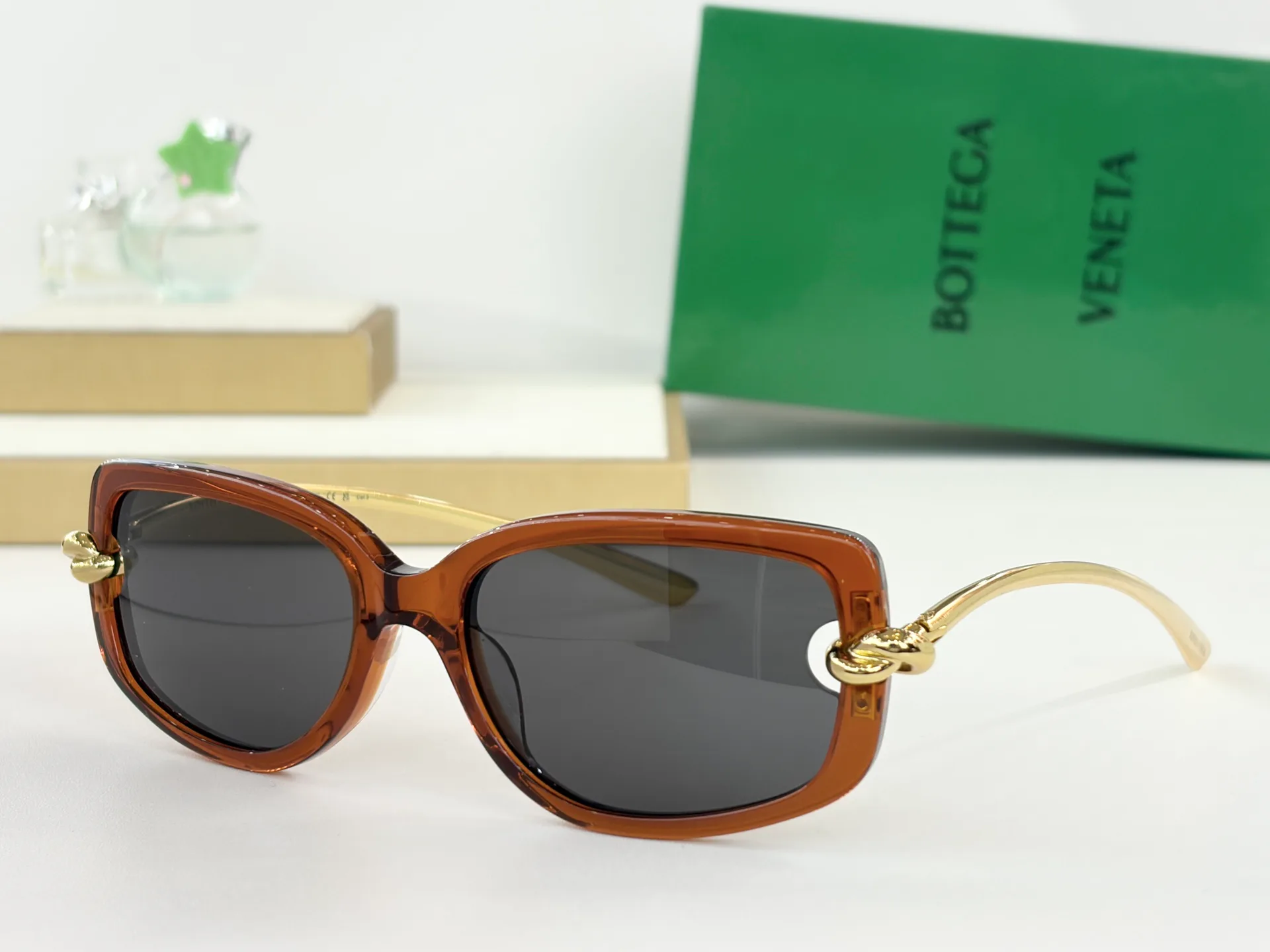 Очки Bottega Veneta 12564439