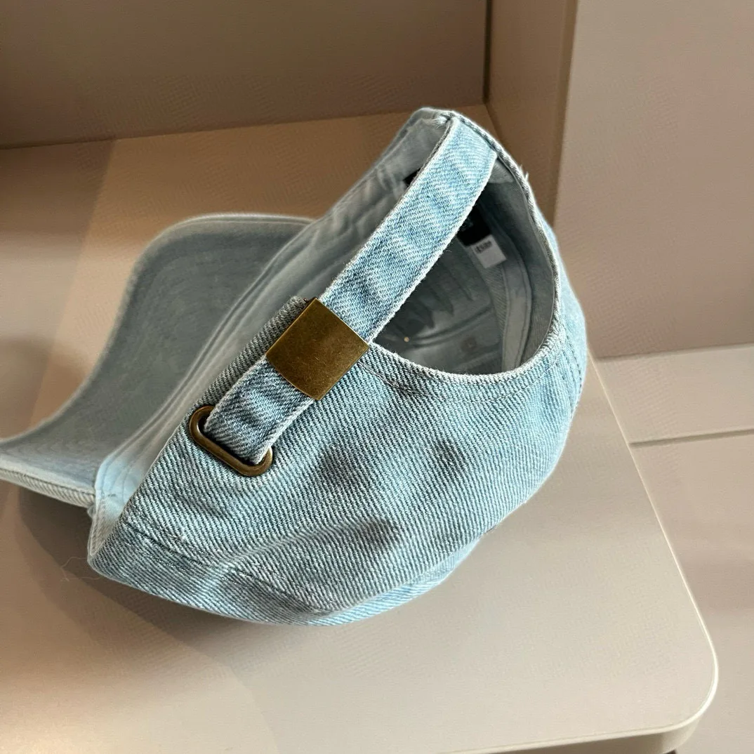 Головные Уборы Prada 10869