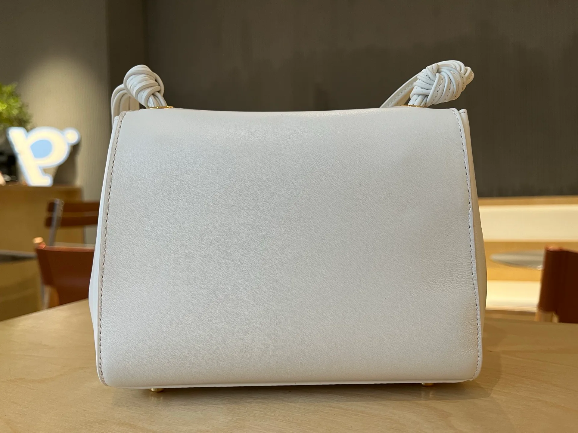 Классические Сумки Женские Chanel 18004458