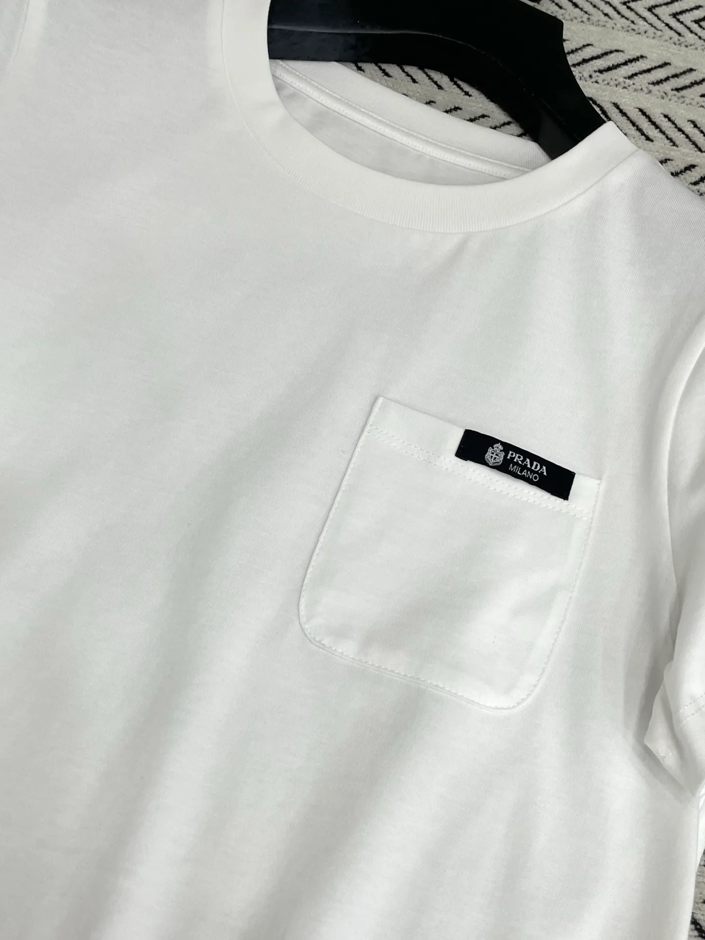 Футболки Женские Prada 12351276