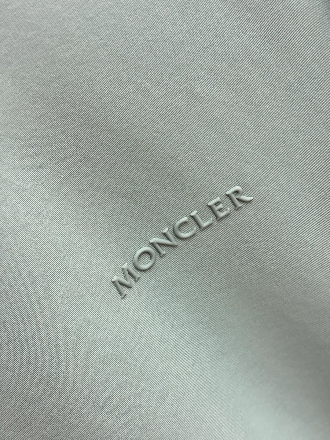 Футболки Женские Moncler 11000519
