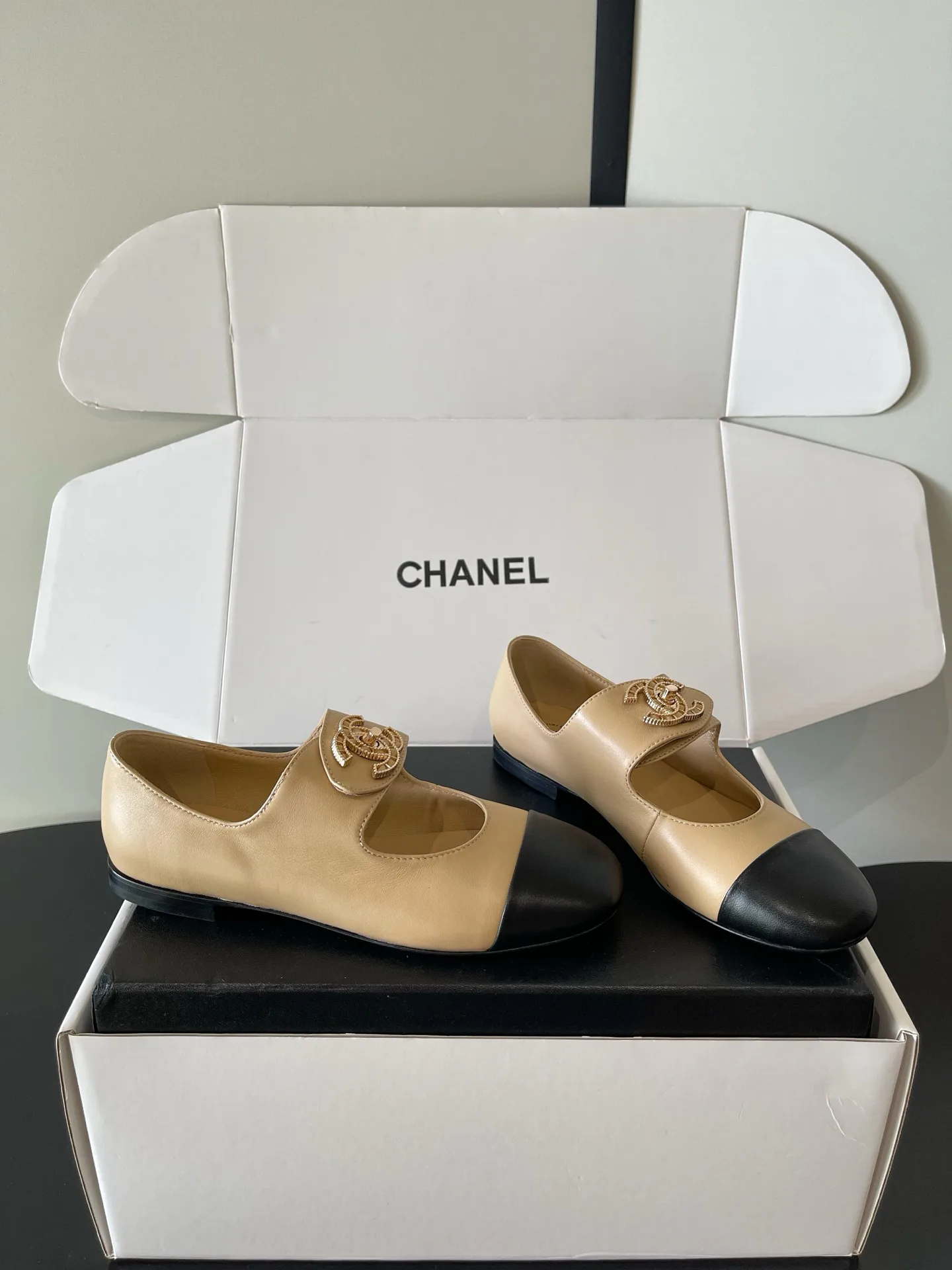 Туфли Женские Chanel 18234974