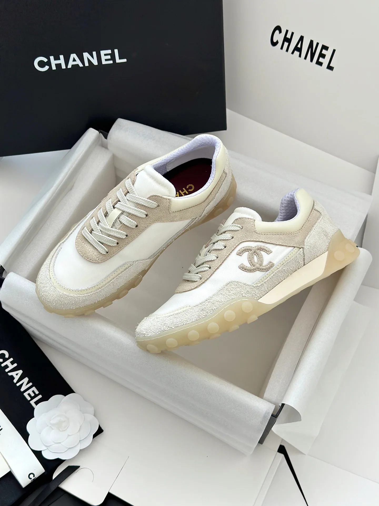 Кроссовки Женские Chanel 18765001
