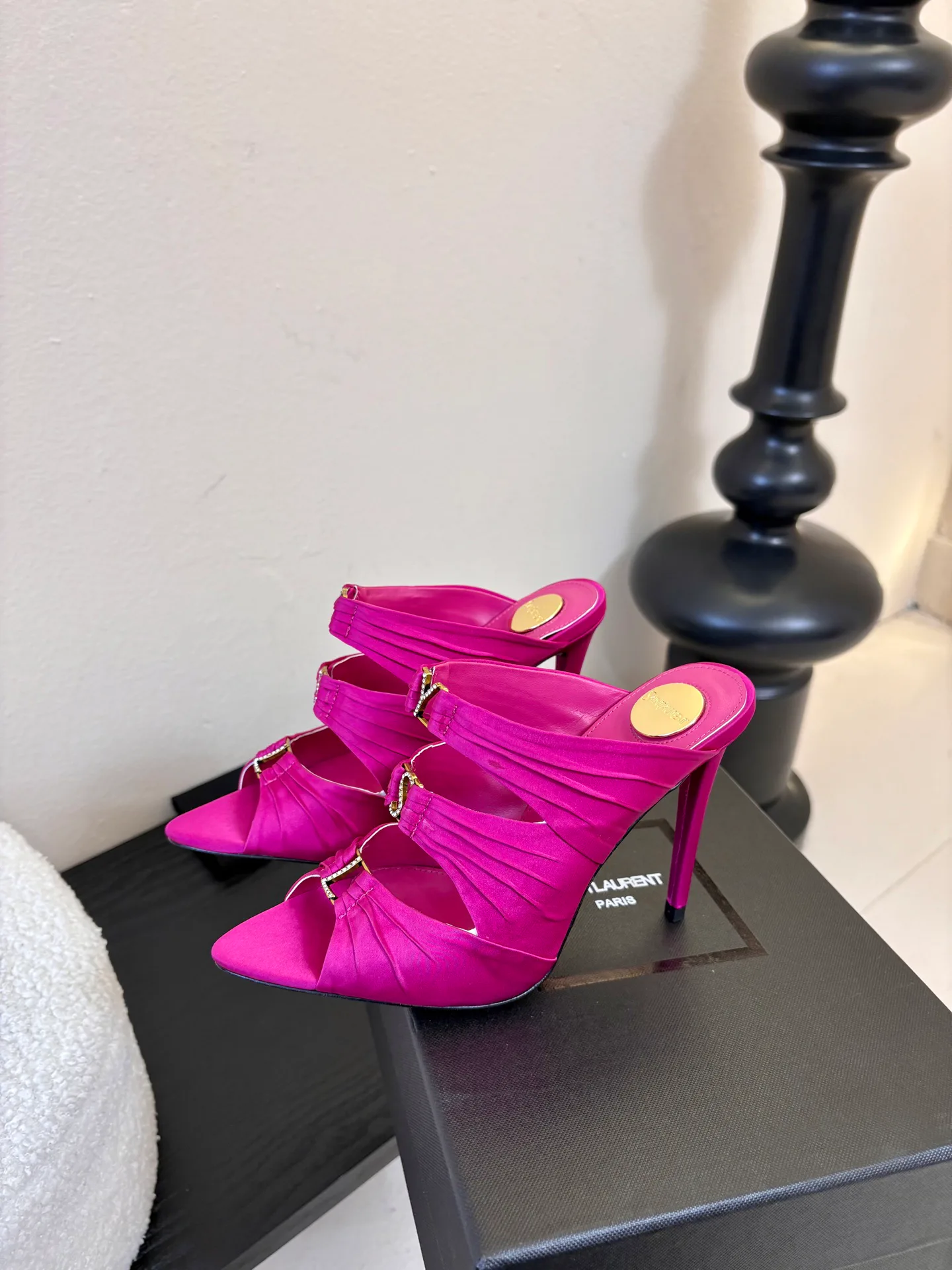 Босоножки Женские Saint Laurent 1125620