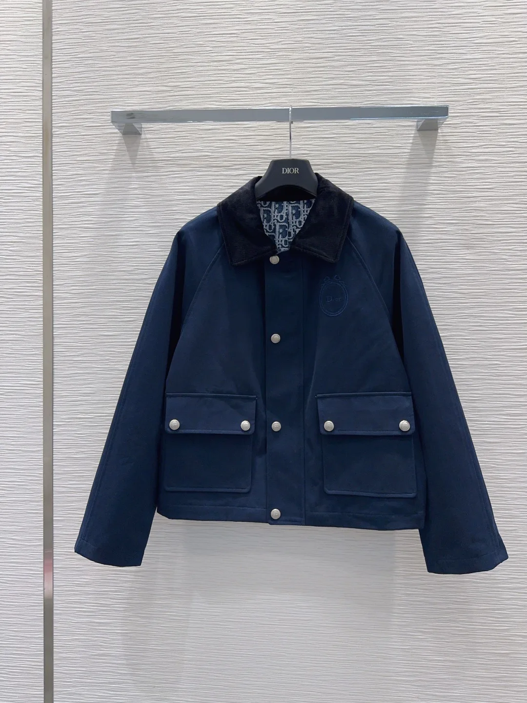 Куртки И Пуховики Женские Christian Dior 18279076