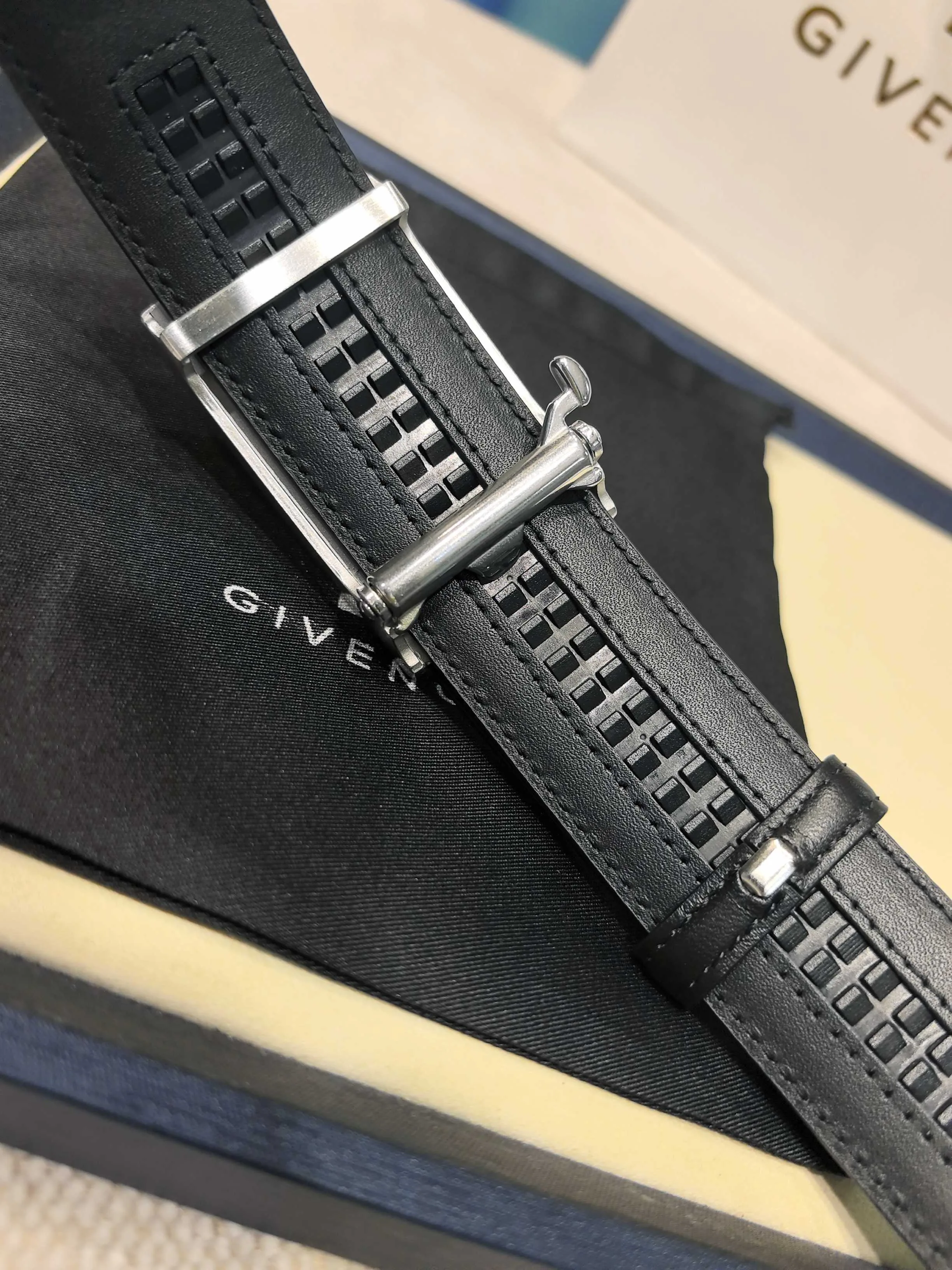 Ремни Givenchy 832193