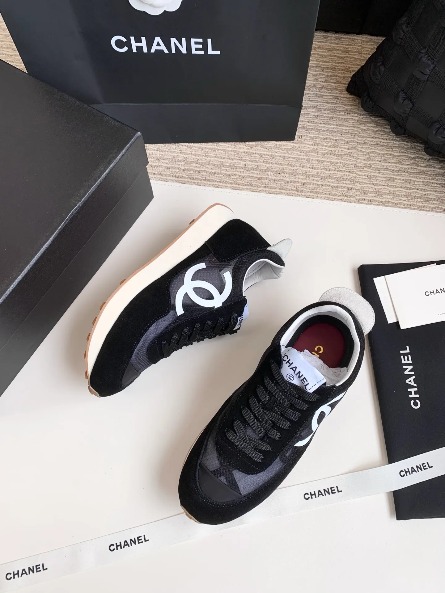 Кроссовки Женские Chanel 11330230