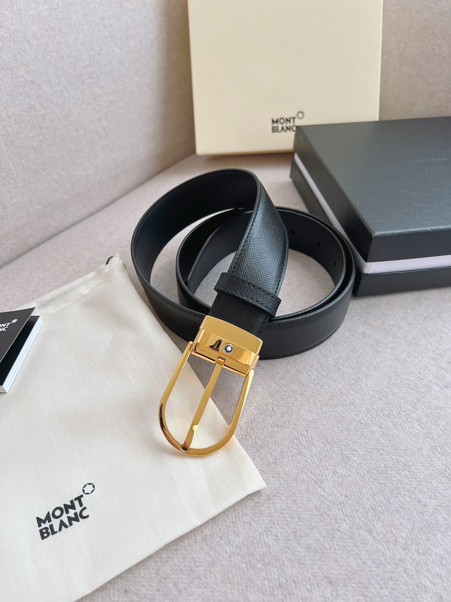 Ремни Montblanc 14066100