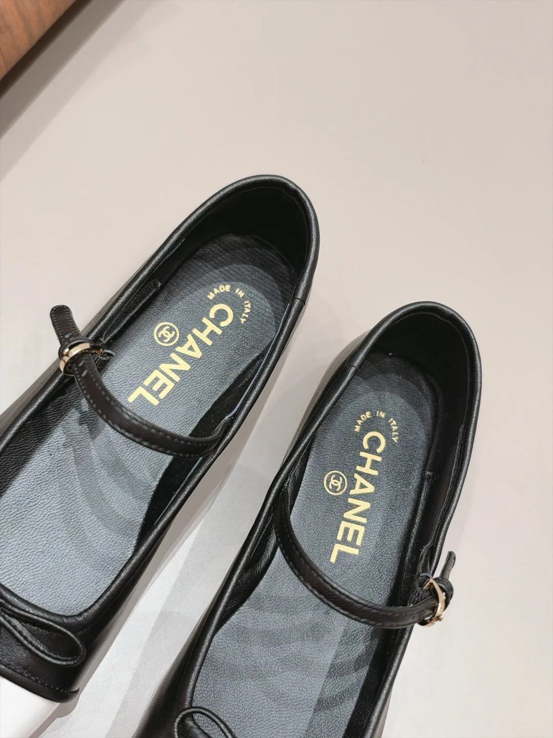 Туфли Женские Chanel 19416822