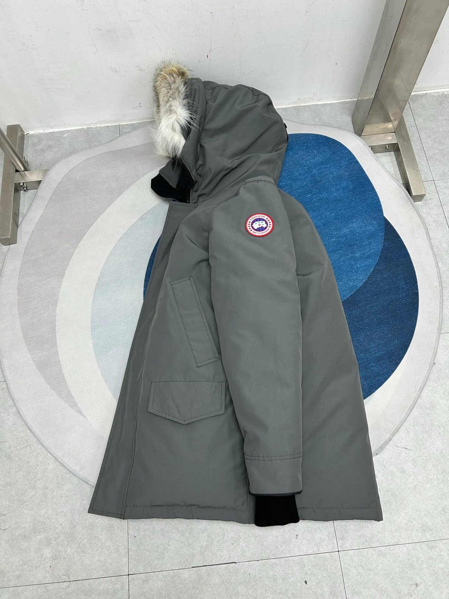 Куртки И Пуховики Женские Canada Goose 378381