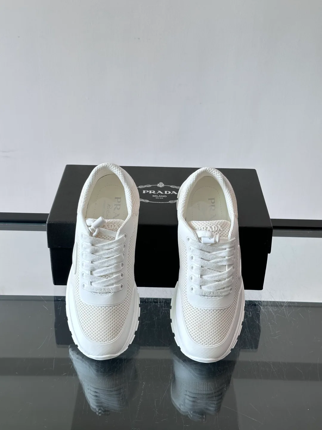 Кроссовки Мужские Prada 17646150