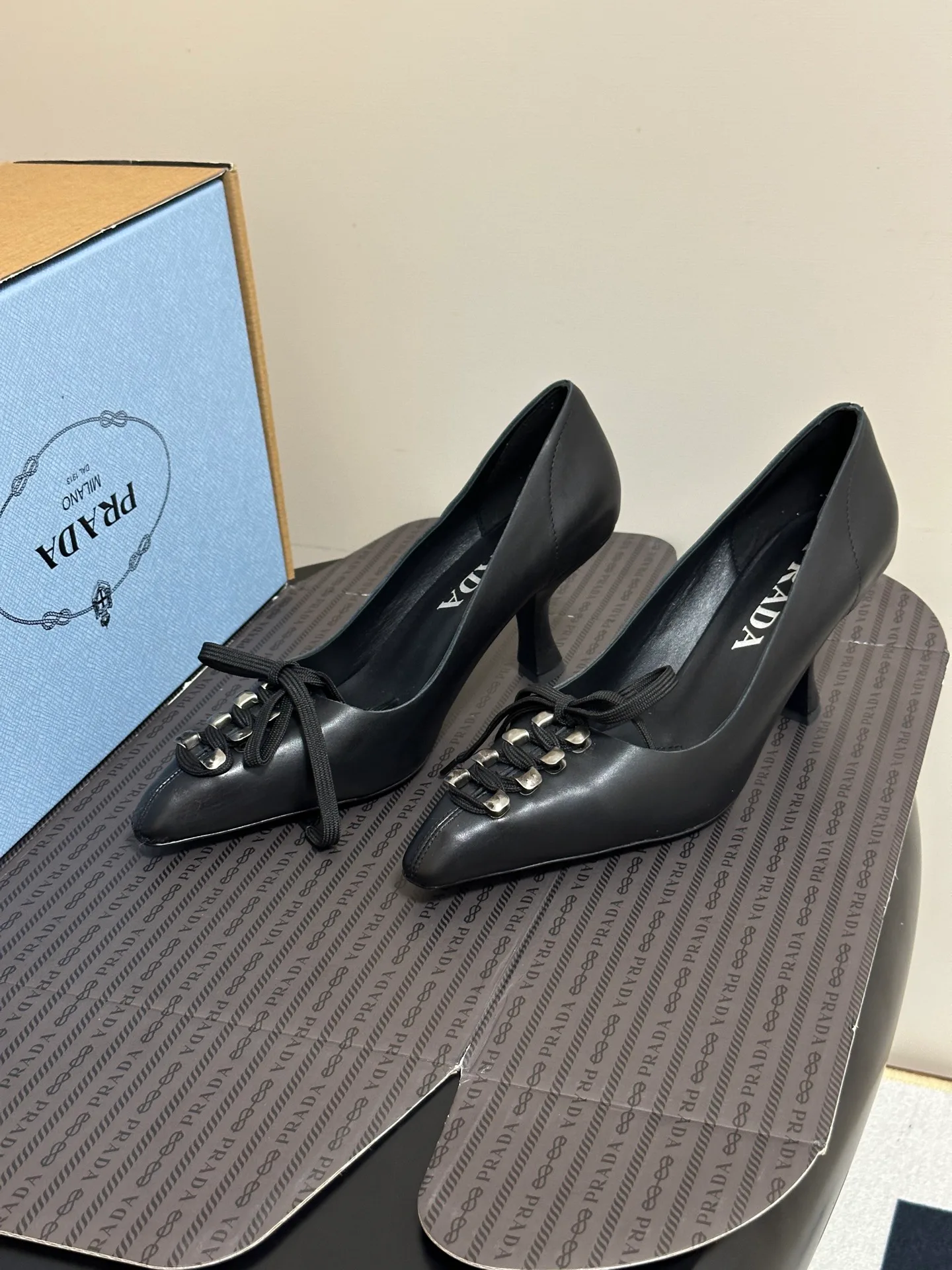 Туфли Женские Prada 17338435