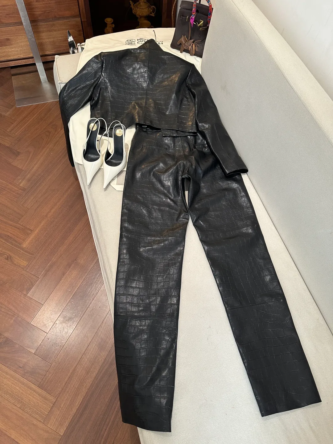 Кожаные Куртки И Дублёнки Женские Brunello Cucinelli 19304067