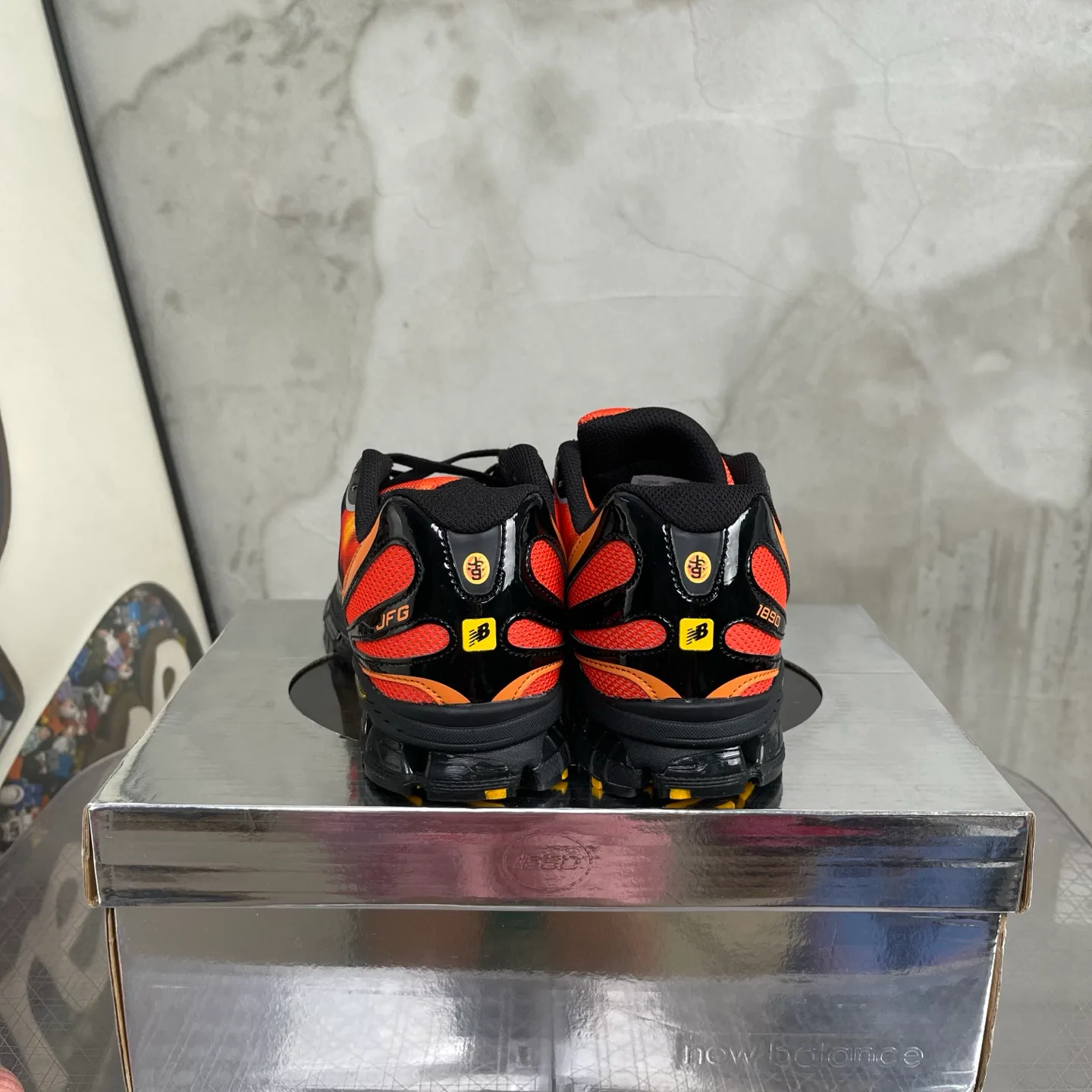 Кроссовки Женские New Balance 18920402
