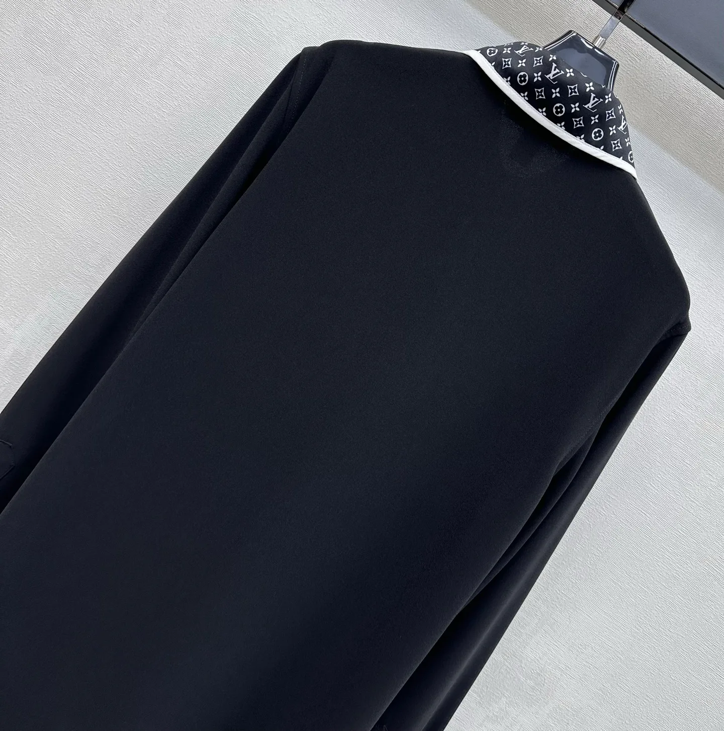 Платья Женские Louis Vuitton 11682809