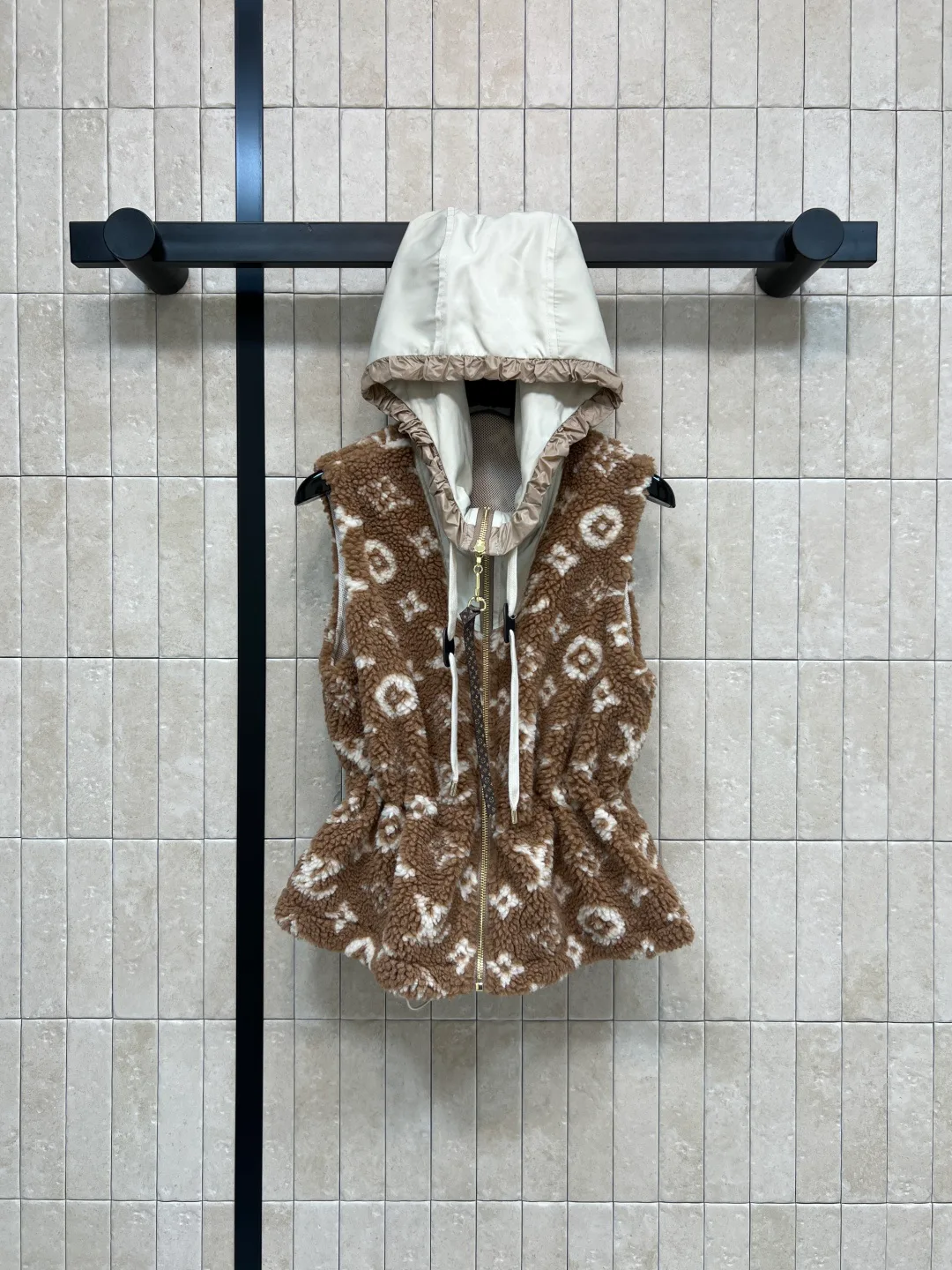 Жилеты Женские Louis Vuitton 474265