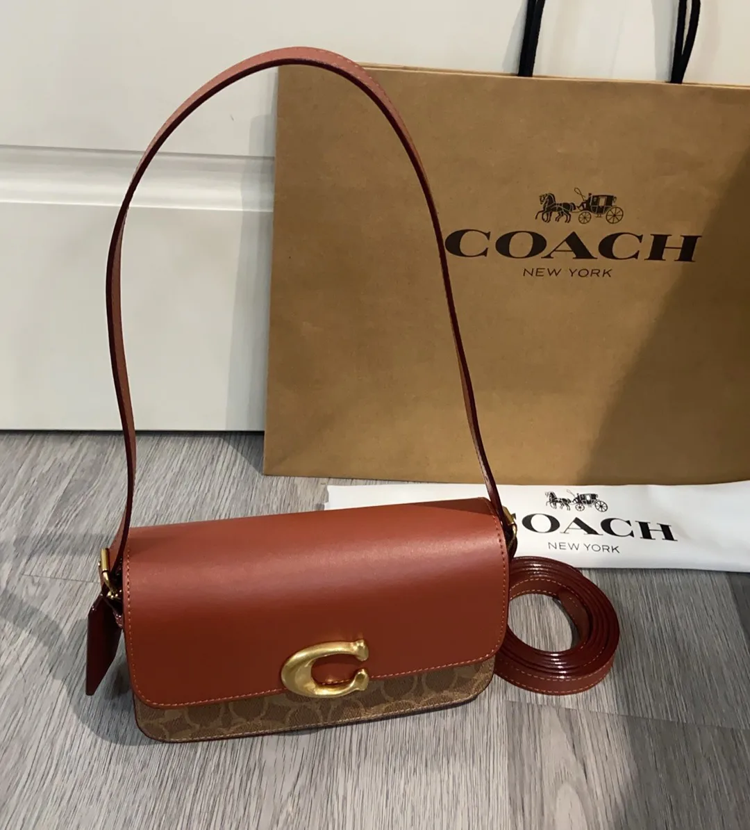 Классические Сумки Женские Coach 11603663