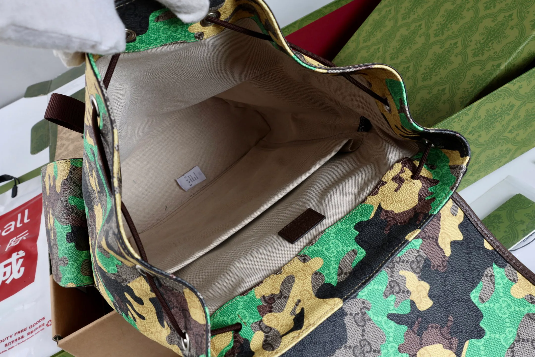 Рюкзаки Женские Gucci 691402