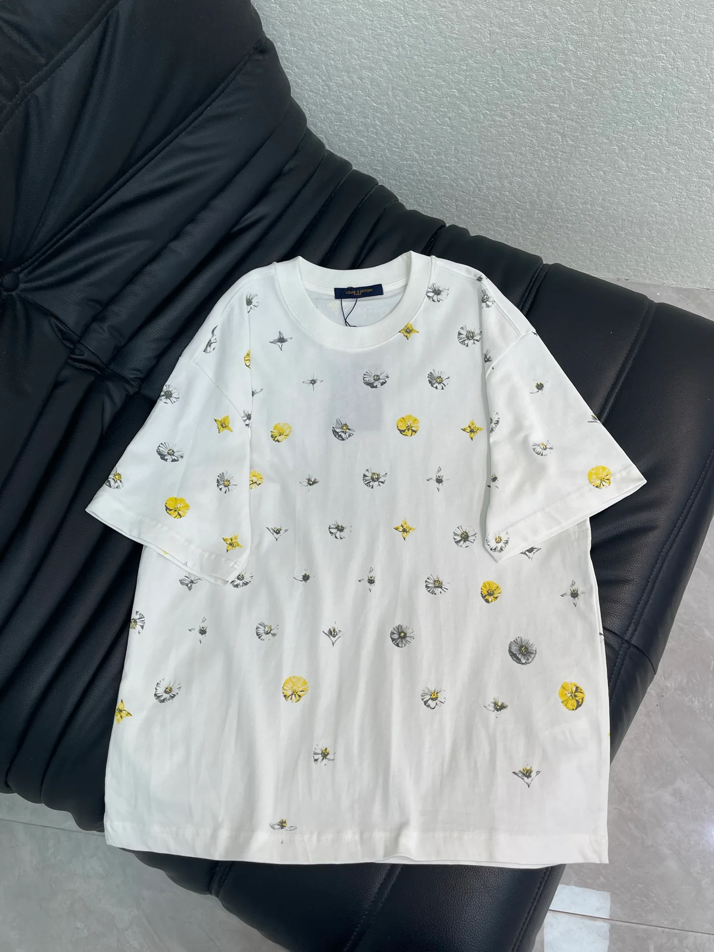 Футболки Женские Louis Vuitton 14351400