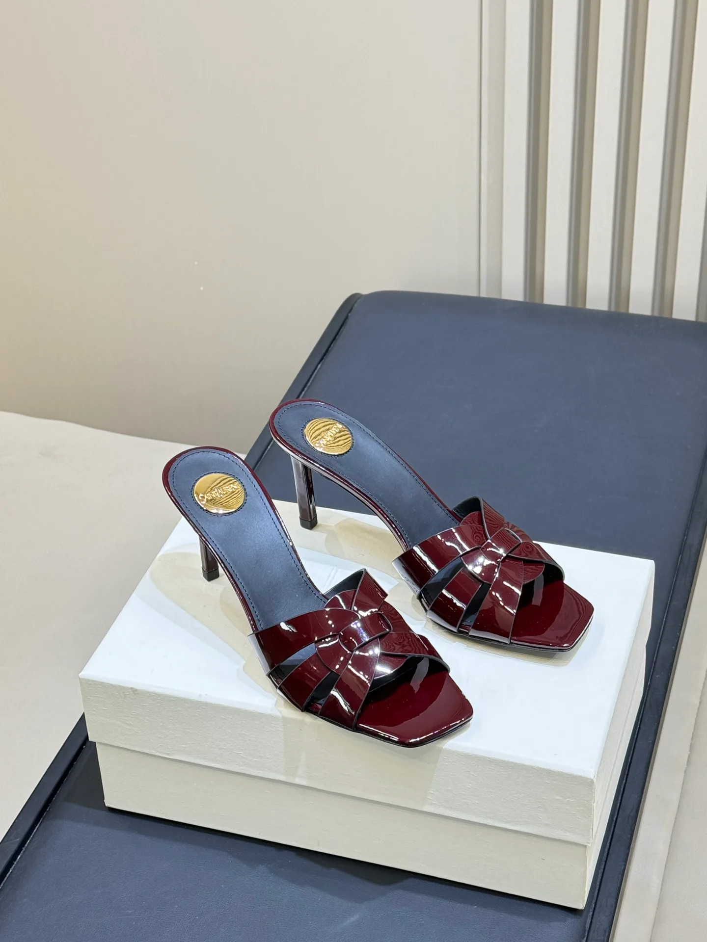 Сандалии Женские Saint Laurent 11892841