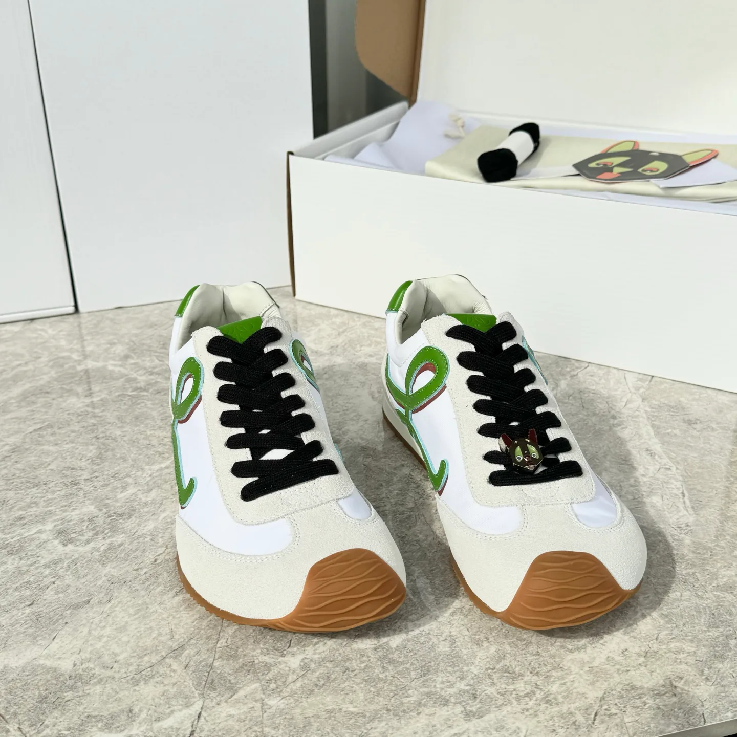 Кроссовки Женские Loewe 12629783