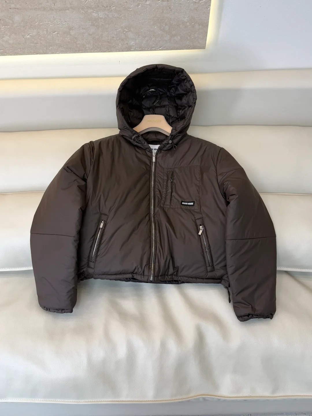 Куртки И Пуховики Женские Miu Miu 18629940
