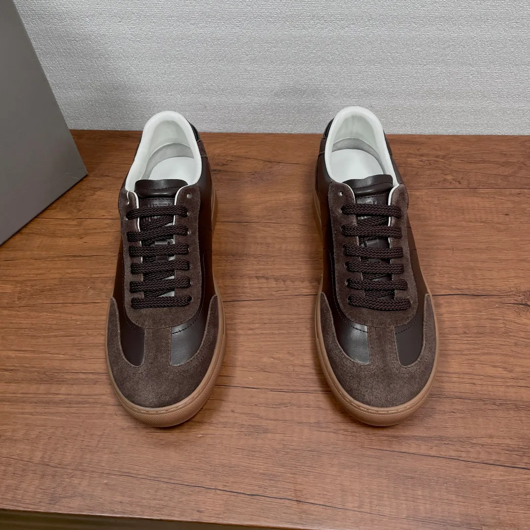 Кроссовки Женские Brunello Cucinelli 18626561