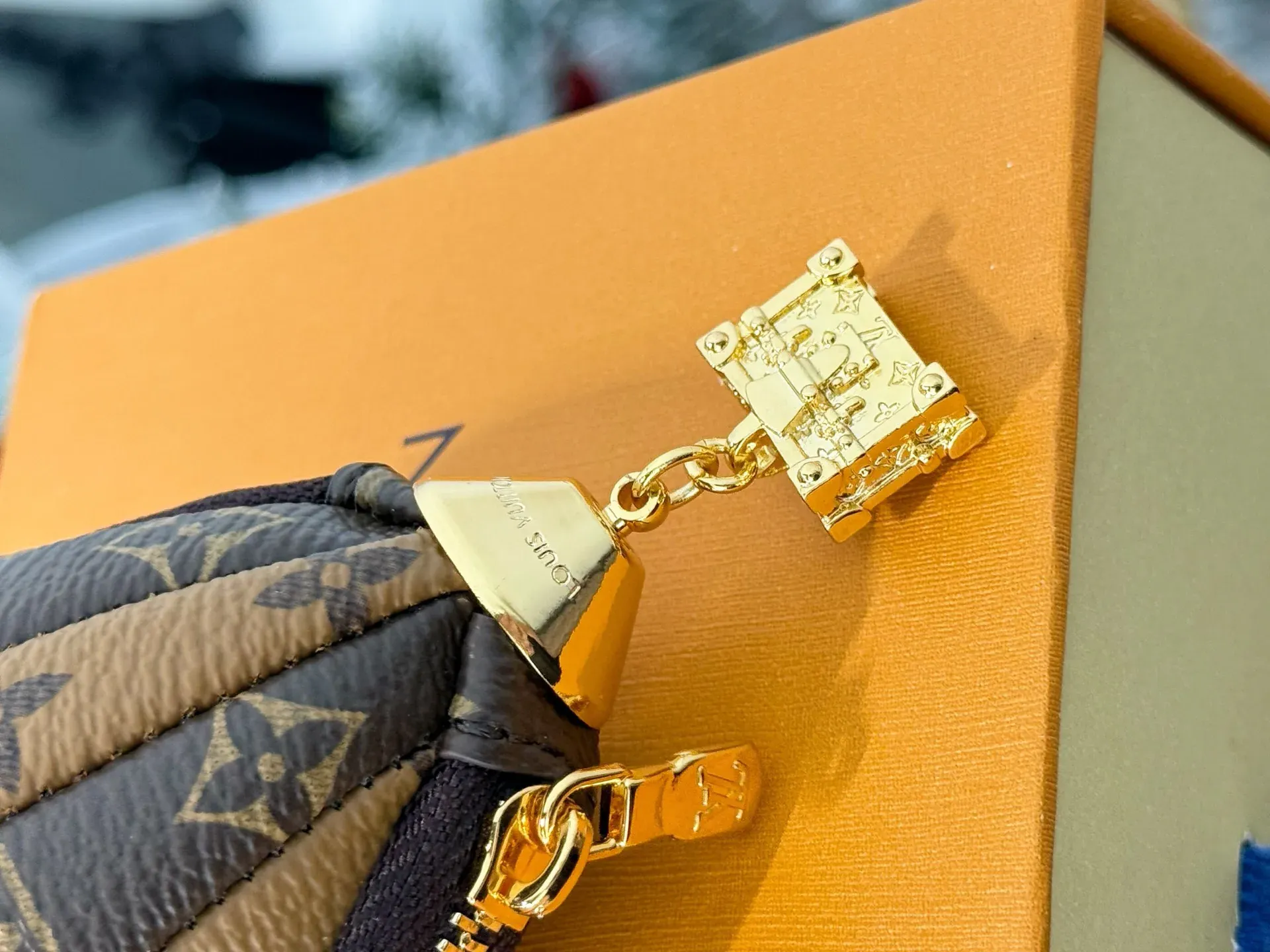 Ключницы Louis Vuitton 838655