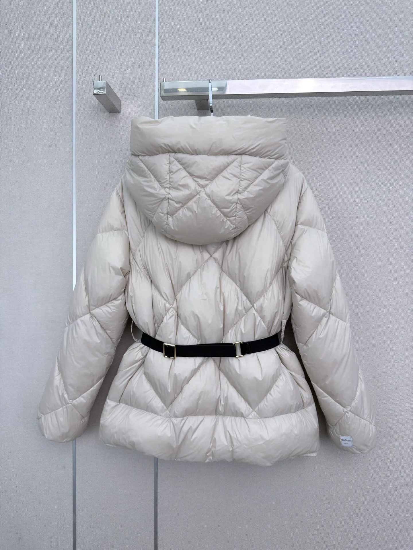 Куртки И Пуховики Женские Max Mara 19247588