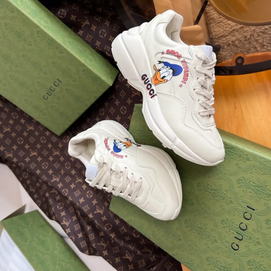 Кроссовки Женские Gucci 21909