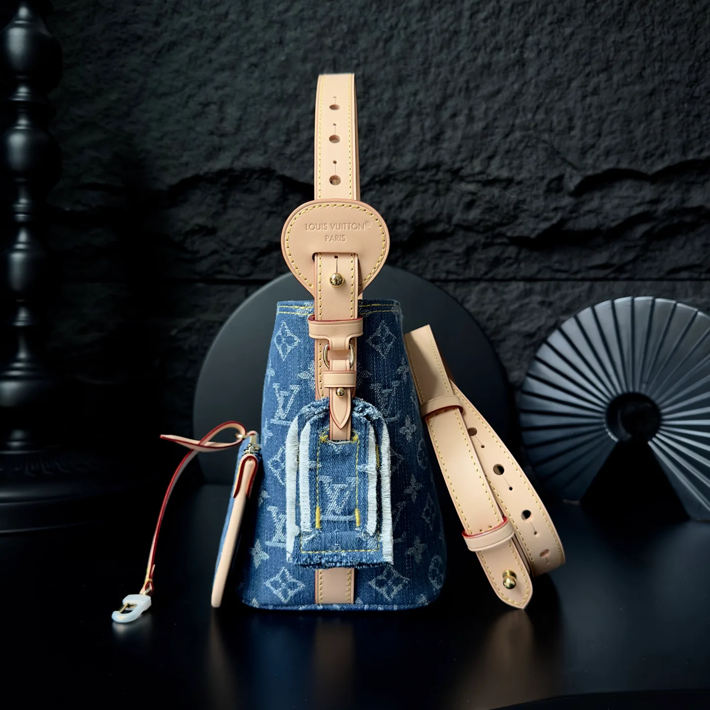 Классические Сумки Женские Louis Vuitton 16830635